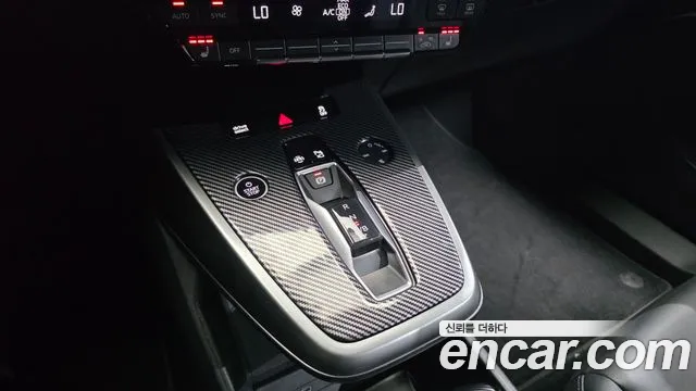 Audi Q4 e-tron 2022 thumb 9