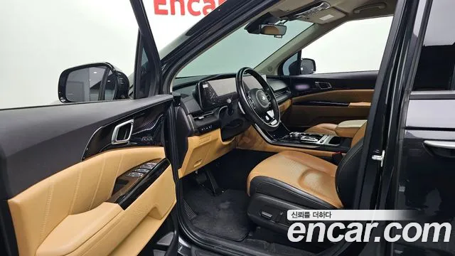 Kia Carnival 2021 thumb 10