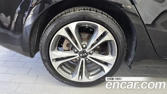 Kia K3 2013 thumb 5