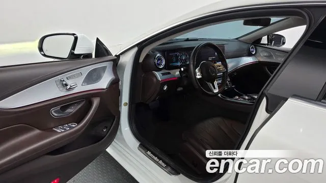 Mercedes-Benz CLS-Class 2018 thumb 9