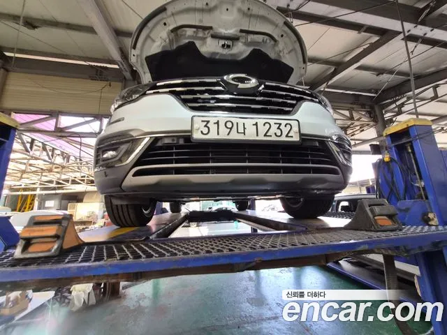 Renault-KoreaSamsung Koleos 2019 thumb 6