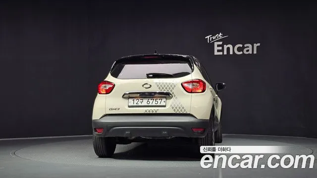 Renault-KoreaSamsung Captur 2014 thumb 4