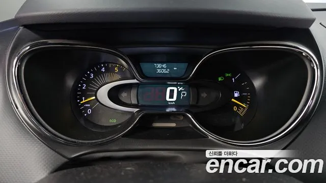 Renault-KoreaSamsung Captur 2014 thumb 8