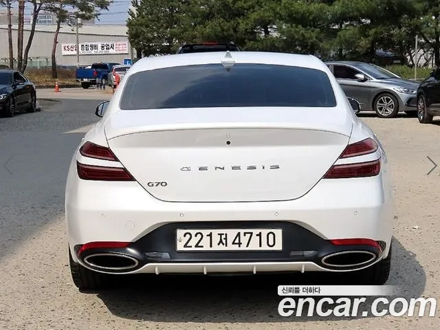 Genesis G70 2021 thumb 4
