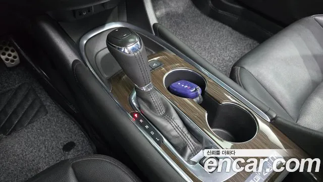 ChevroletGMDaewoo Malibu 2017 thumb 8