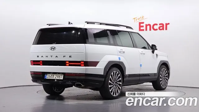 Hyundai Santa Fe 2024 thumb 2