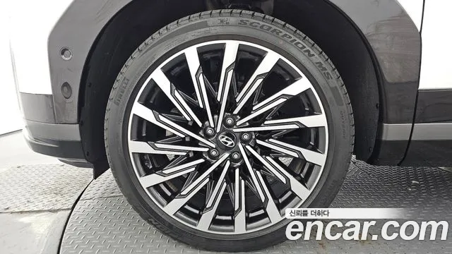 Hyundai Santa Fe 2024 thumb 5