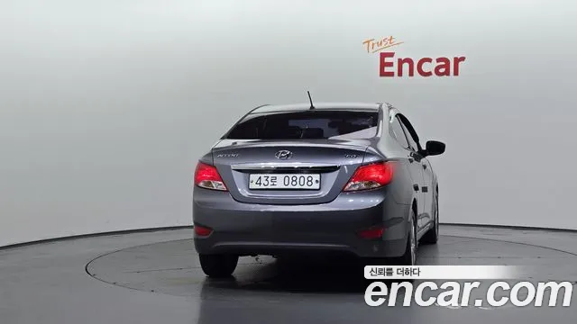 Hyundai Accent 2016 thumb 4