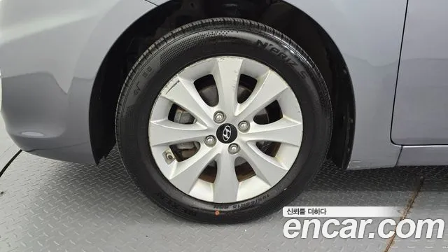 Hyundai Accent 2016 thumb 5
