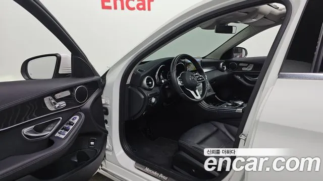 Mercedes-Benz C-Класс 2019 thumb 10