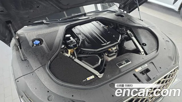 Genesis G90 2022 thumb 6