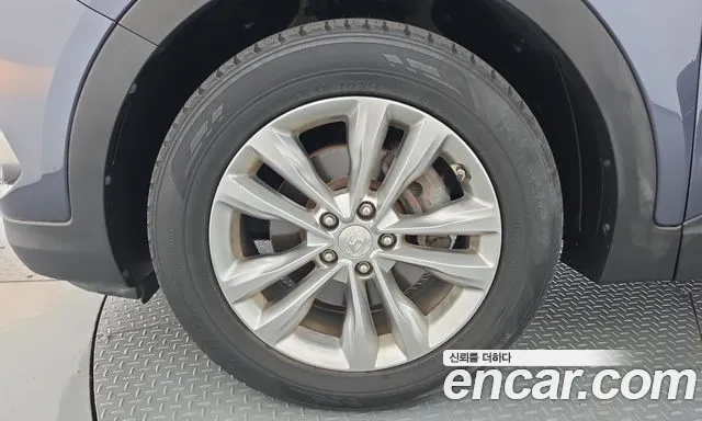 Hyundai Santa Fe 2016 thumb 5