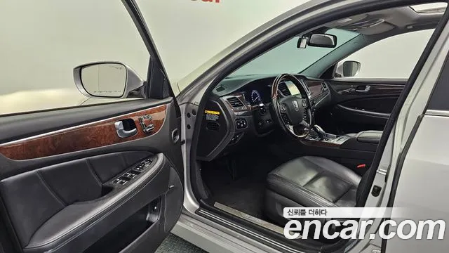 Hyundai Equus 2013 thumb 10