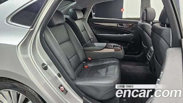Hyundai Equus 2013 thumb 11