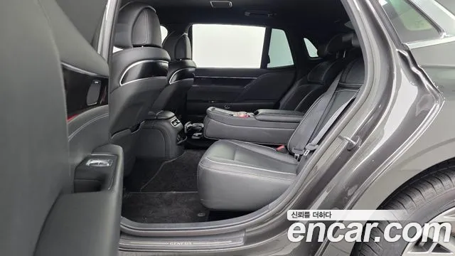 Genesis G90 2023 thumb 12