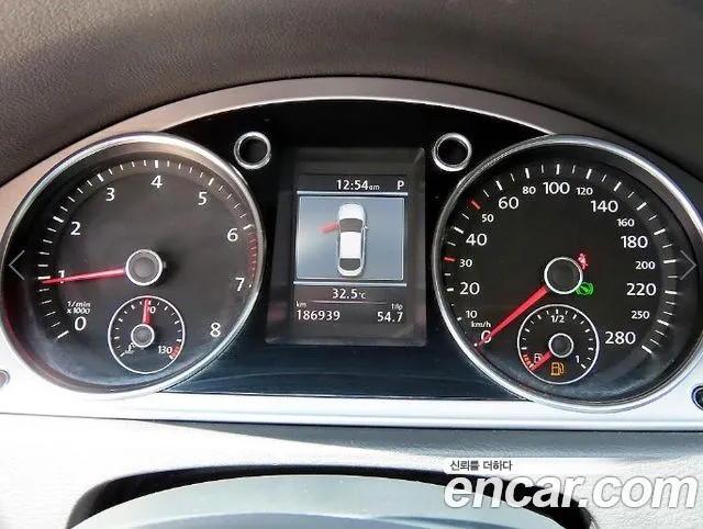 Volkswagen Arteon 2013 thumb 9