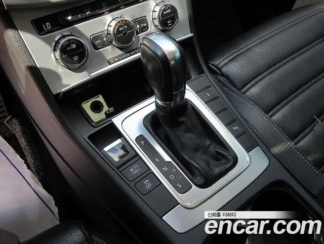 Volkswagen Arteon 2013 thumb 10