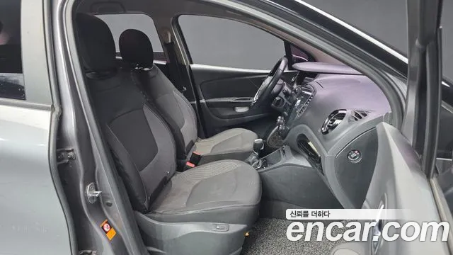 Renault-KoreaSamsung Captur 2017 thumb 11