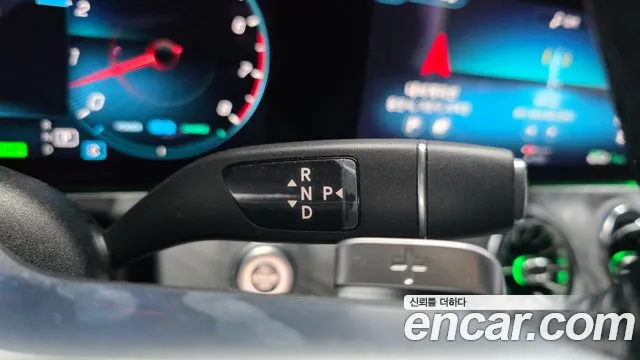 Mercedes-Benz E-Класс 2021 thumb 9
