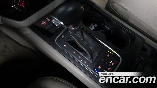 Kia Carnival 2018 thumb 9