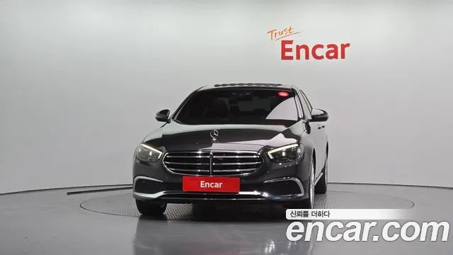 Mercedes-Benz E-Класс 2021 thumb 3