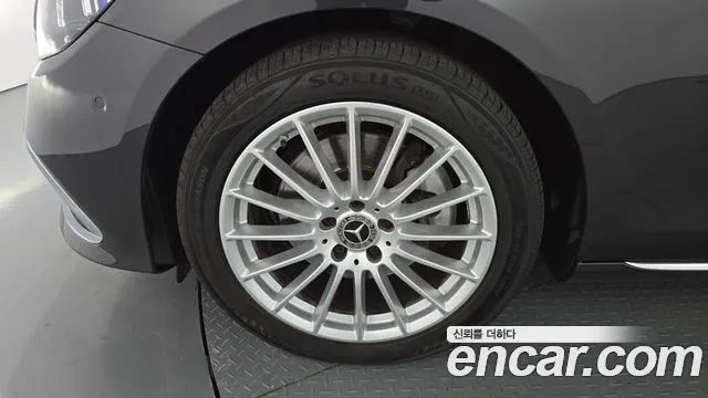 Mercedes-Benz E-Класс 2021 thumb 5