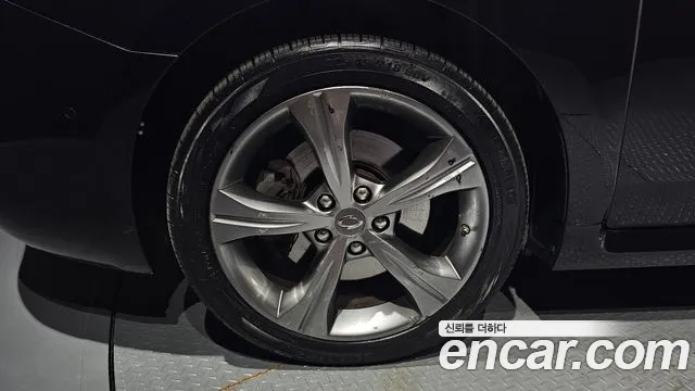 Renault-KoreaSamsung Latitude 2014 thumb 5