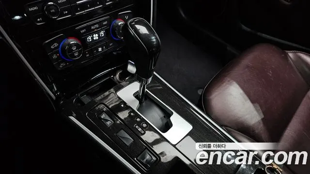 Renault-KoreaSamsung Latitude 2014 thumb 9