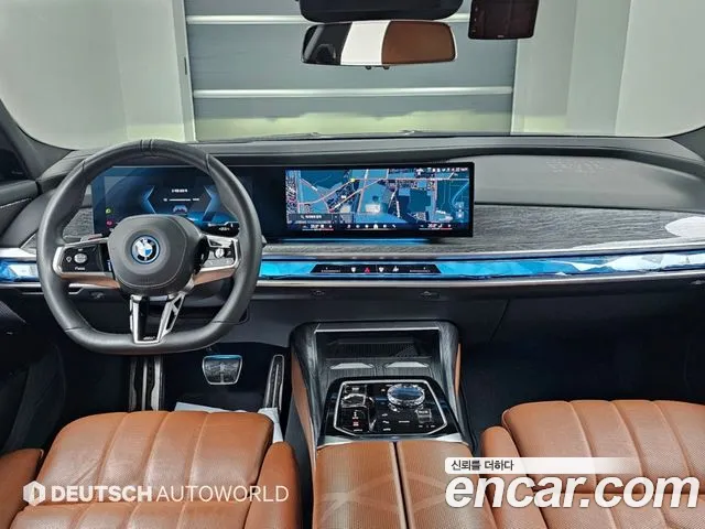 BMW i7 2023 thumb 11