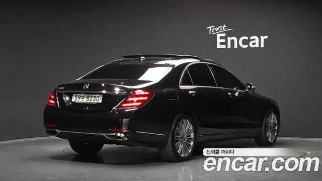 Mercedes-Benz S-Класс 2017 thumb 2