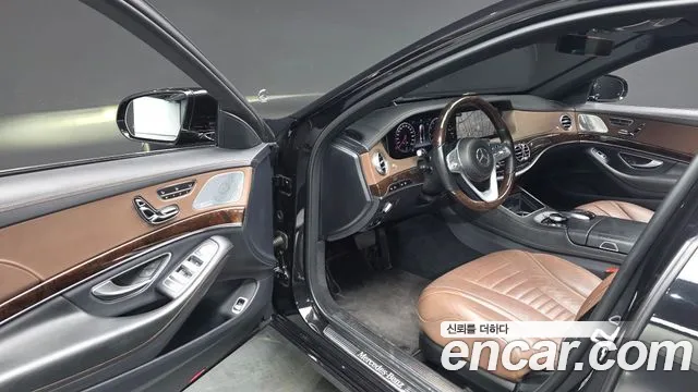 Mercedes-Benz S-Класс 2017 thumb 10