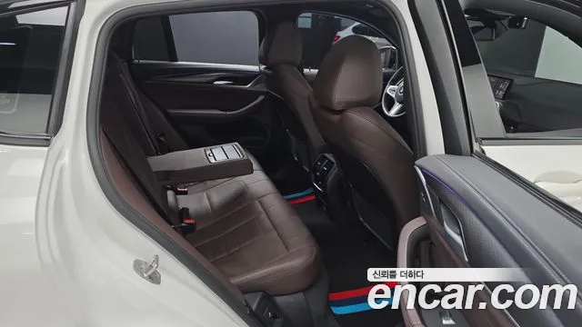 BMW X4 2020 thumb 11