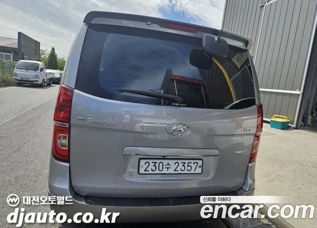 Hyundai Starex 2019 thumb 3
