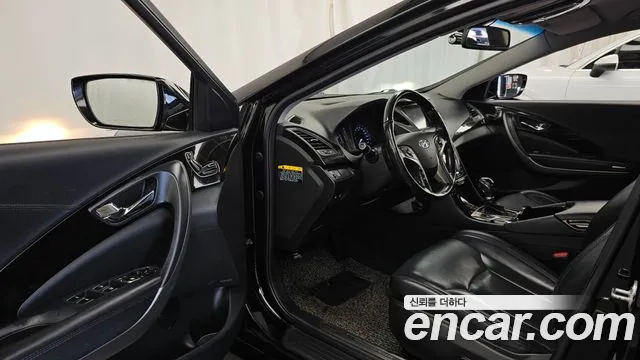Hyundai Grandeur 2012 thumb 10