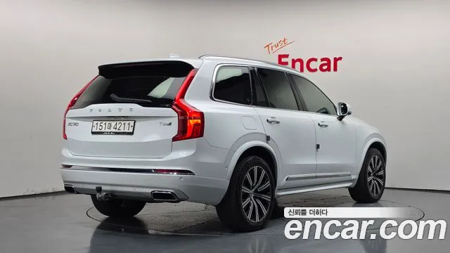 Volvo XC90 2020 thumb 2