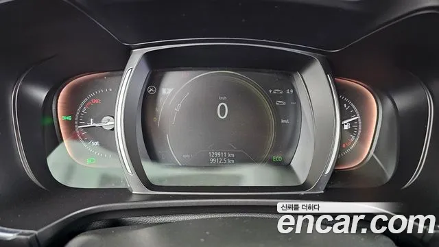 Renault-KoreaSamsung Koleos 2017 thumb 8