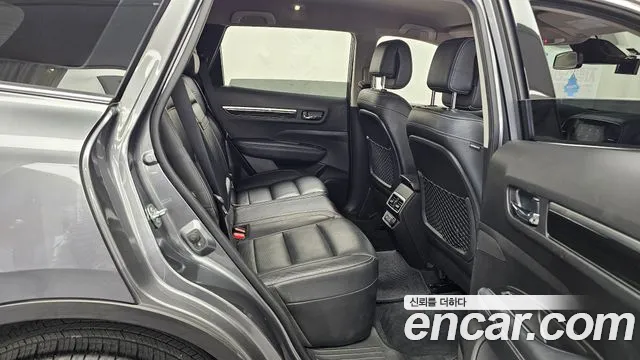 Renault-KoreaSamsung Koleos 2017 thumb 11