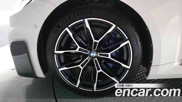 BMW M2 2023 thumb 5
