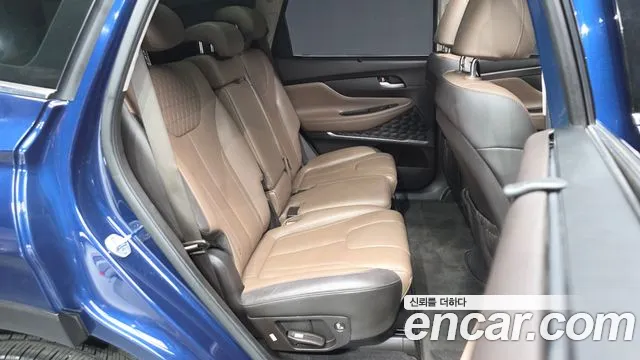 Hyundai Santa Fe 2018 thumb 11