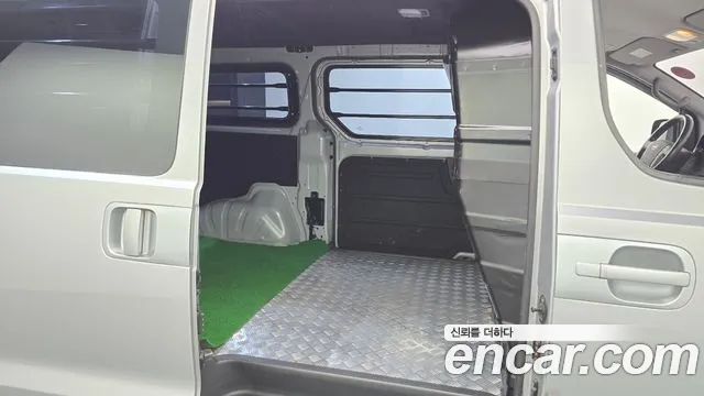 Hyundai Starex 2019 thumb 11