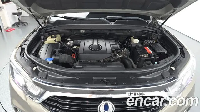 KG_Mobility_Ssangyong Rexton 2017 thumb 6