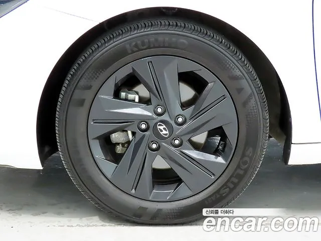 Hyundai Avante 2023 thumb 5