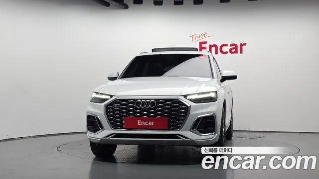 Audi Q5 2023 thumb 3