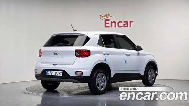 Hyundai Venue 2025 thumb 2