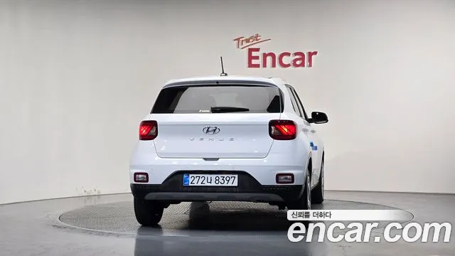 Hyundai Venue 2025 thumb 4