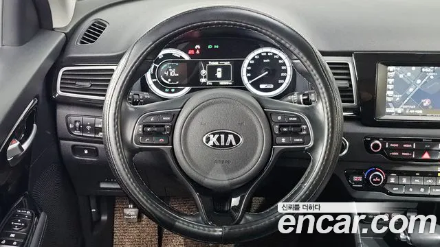 Kia Niro 2018 thumb 12
