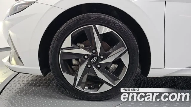 Hyundai Avante 2020 thumb 4