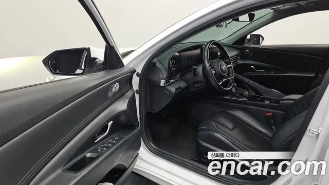 Hyundai Avante 2020 thumb 9