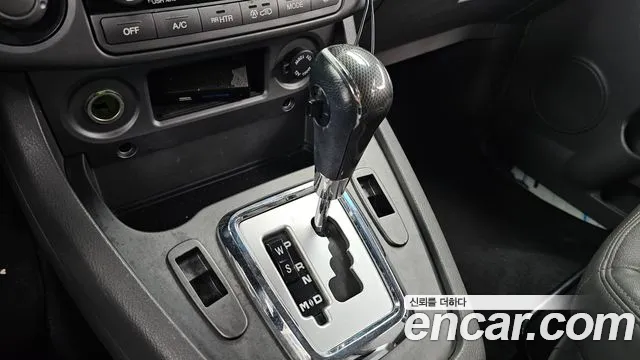 KG_Mobility_Ssangyong KORANDO 2015 thumb 9