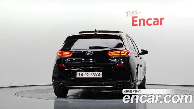 Hyundai i30 2019 thumb 4